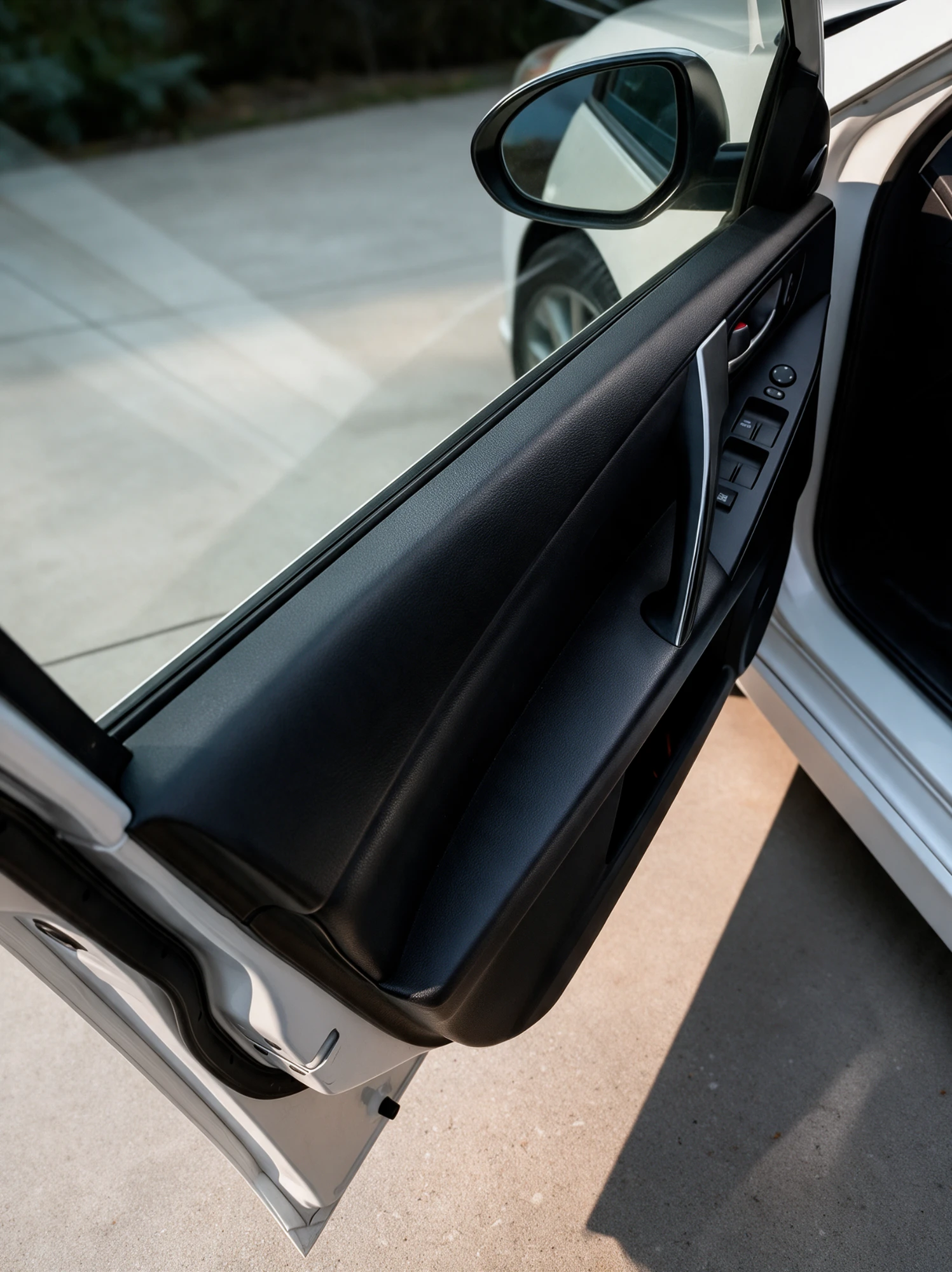 Clean door panel